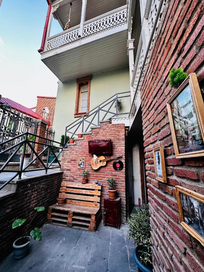 Lucas Hotel Tbiliszi Kültér fotó